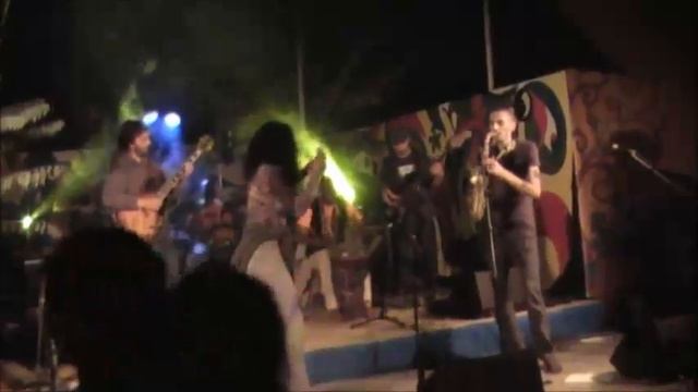 BANDANERA AFROBEAT ft. HELOISA LOURENCO (LUMA) Couper Decaler