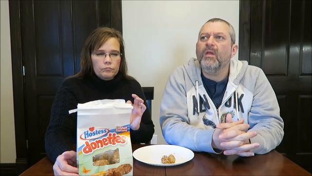 Hostess Donettes: Carrot Cake Mini Donuts Review
