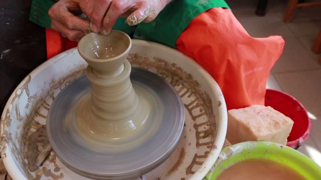 Дивеевская глина, лучшая для гончарных работ.