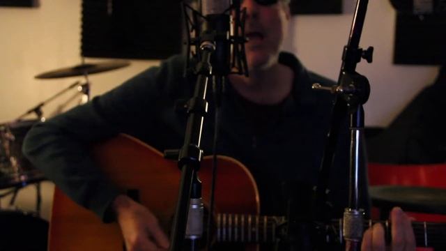 Traveling Light смотреть онлайн