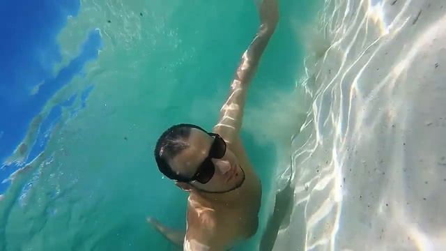 Ilhas Cayman смотреть онлайн