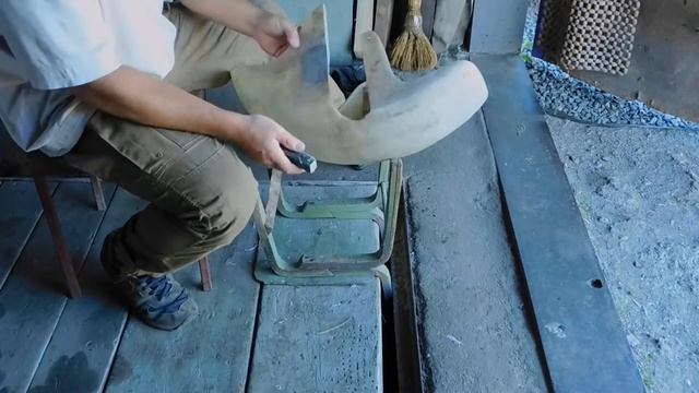 переднє крило для Intruder M1800R частина 3 смотреть онлайн