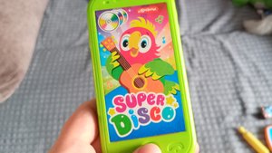 играем в детский музыкальный телефон для малышей