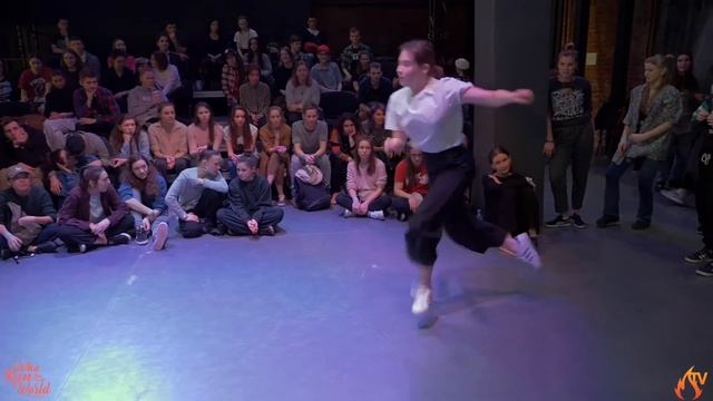 Polina vs. Ira Fomina - House 1/4 - Who Run The World Battle смотреть онлайн