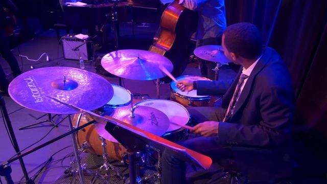 Greg Diamond Group "Turbulence" смотреть онлайн