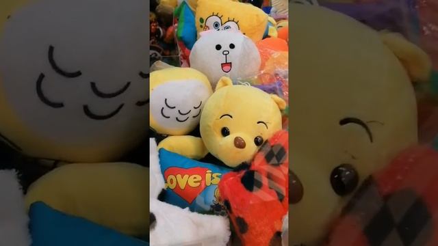 ОХОТА НА ИГРУШКИ ИЗ АВТОМАТА ХВАТАЙКА 😎😎😎 смотреть онлайн