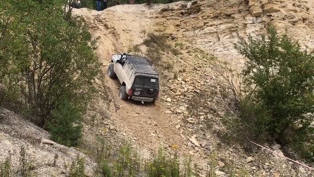 Зритель затаил дыхание от увиденного спартанского Оффроуда смотреть онлайн