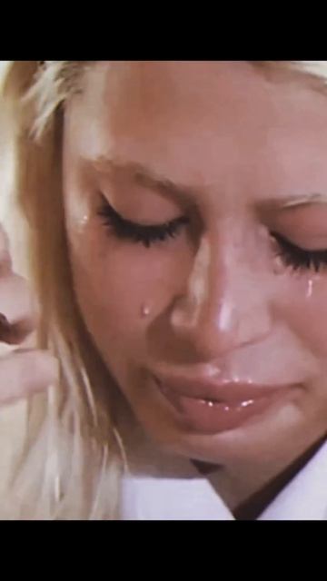 Анна Михеева хофманнита и Ксения милас