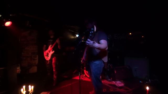 ORDER OF ELEPHANTS - Fight @ Le Raymond Bar, Clermont-Ferrand, FR смотреть онлайн