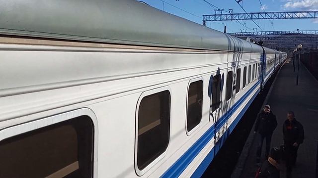 "1.5 години запізнення" Вл10-1489 з Мрія №17 Харків-Ужгород ст.Свалява ЛЬВзал. лінія Львів-Чоп смотреть онлайн