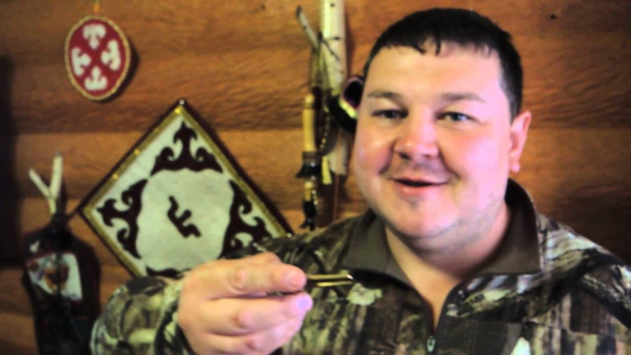 Николай ЖЖЁТ на комузе!