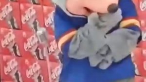 Chuck E, Cheese’s Sep 2000 Nov 2000 Segment 1 Drinkin’ Coca-Cola