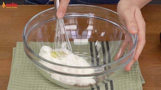 Yoğurtlu Kabak Salatası Tarifi | Nasıl Yapılır? смотреть онлайн