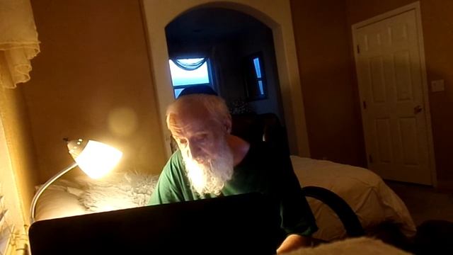 Но у не евреев нету вышей непостигаемой части нешама?(Роман) смотреть онлайн