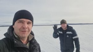 Зимняя рыбалка на озере Пиренга