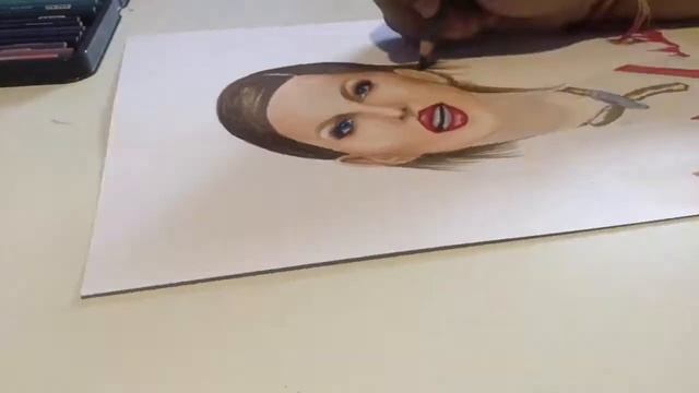 Taylor Swift LWYMMD Drawing смотреть онлайн