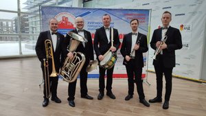 песня "Дружба" (Когда простым и нежным взором) - диксиленд в Москве