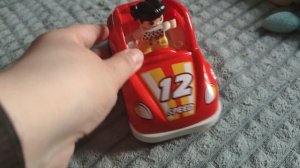 играем в машинки из лего, детские развивающие игры, конструктор лего