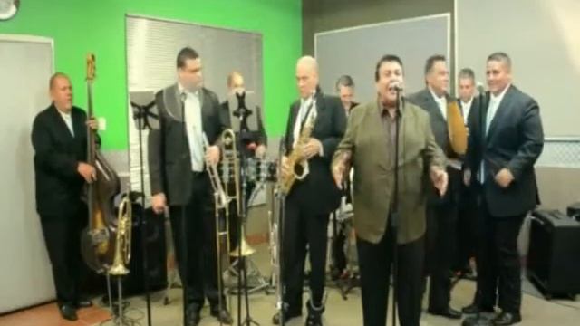 Dame Cantinero - Megacombo de Edwin Pulgar смотреть онлайн