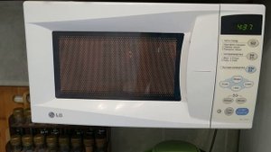 Как стерилизовать пустые банки в микроволновке