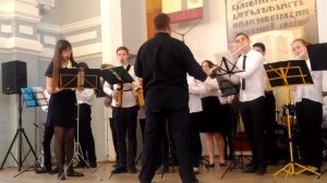 Л.Бонфа "Ласковый дождь" солист Аскарова Рената , 14лет. Детский духовой оркестр САРАТОВ-БЭНД.