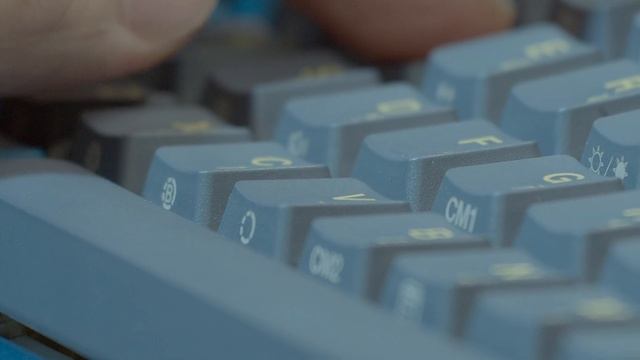 Neon Magic Sexy Ultimate RGB LED Keyboard Sound and Light Show Experience with Engaging Lube Insert смотреть онлайн