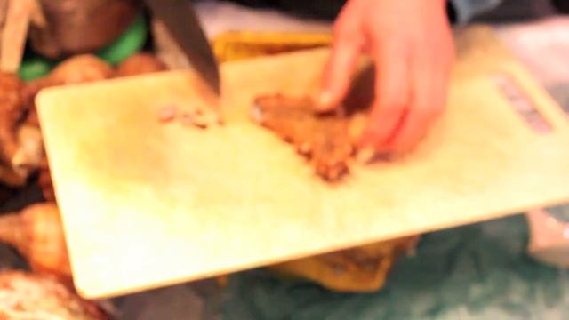 FLANKEE IN JAPAN: （有）紺地鮮魚 BUYING SEA CUCUMBER IN HAKODATE