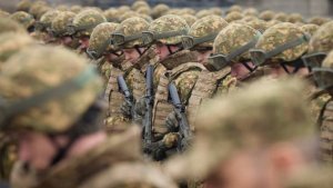 На Украине обвинили в обмане авторов ролика об армейском контракте для молодежи