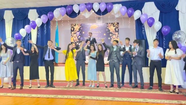 “Қимай тұрмын” Төреғали Төрәлі . Вручение. Соңғы қоңырау #сценарии смотреть онлайн