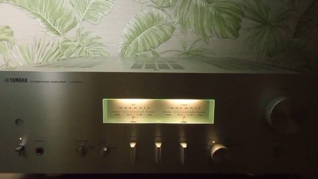 Yamaha A S 1200