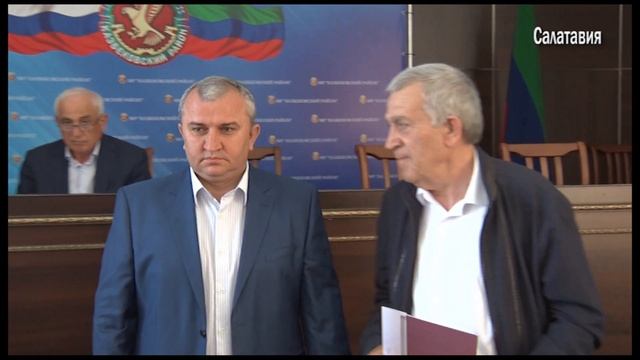 Награждение членов ТИК Казбековского района смотреть онлайн