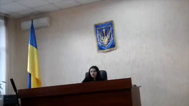 СУД[о]СКОП Колишній працівник поліції намагається повернутися на роботу смотреть онлайн