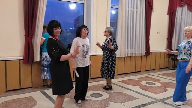 Вишня алая... 12.04.25...