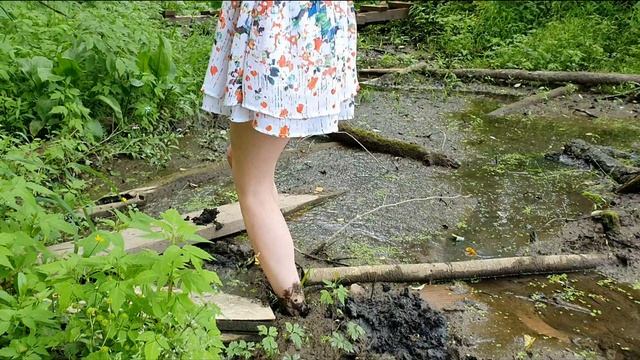 Christian Louboutin in swamp, high heels louboutin in deep mud, abused louboutin (# 226)