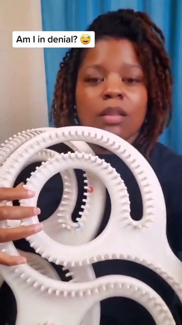 Cause ifykyk #loomknitting #handmade #loom #knitting смотреть онлайн