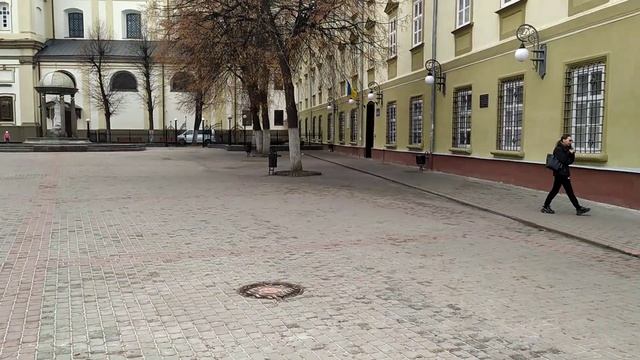 Івано-Франківськ 2022: Галицька, майдан Шептицького, Площа Ринок Ivano-Frankivsk 2023