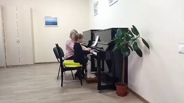 Ляшневская Кристина- Аладьева Е. А., фортепиано, 6 лет,  учитель - ученик, Оршанская ДШИ №3 смотреть онлайн