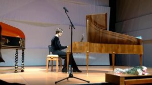 Ольга Мартынова исполняет на бис рондо из сонаты Клементи (хаммерклавир)