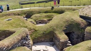 Discovering Skara Brae - Orkneys 5000 Year Old Neolithic Scottish Village 🏴