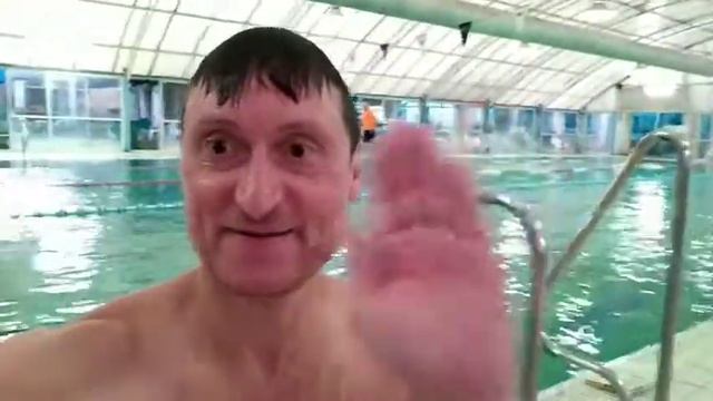 РЕПОРТАЖ ИЗ БАССЕЙНА смотреть онлайн