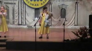 Песня "Нашей кукле синеглазке мы рассказываем сказки"