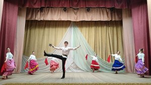 Народно - сценический танец " Я на печке молотила " хореографический коллектив "Импульс"