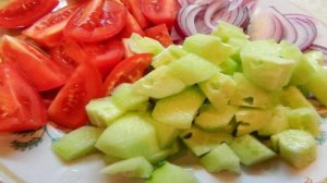 Салат из пекинской капусты и брынзы