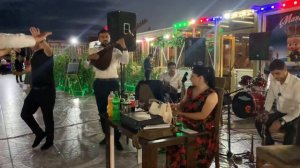 Behruz Qasimov saz Ruhani dondermesi Qesr Qrupu Semkir toyu toydan canli telofon ceklisi 2021