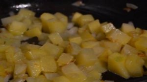 Густой овощной суп на курином бульоне