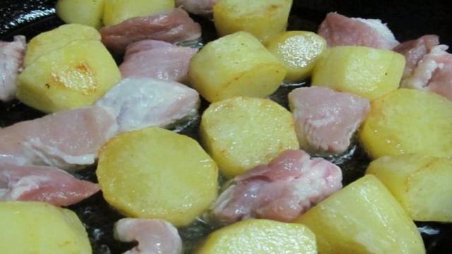 Оджахури - картофель со свининой