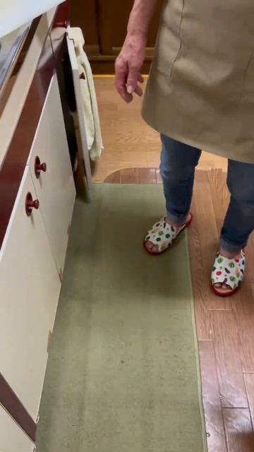 新しいものは祖母に見せる習慣の孫（20）～はじめてのナイトキャップ編～
