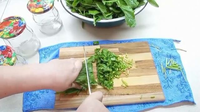 Щавель за 5 минут холодным способом. Щавель на зиму. смотреть онлайн