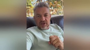 Роман Савочка услышал страшное пророчество и отправил всех пасторов в Сибирь.
