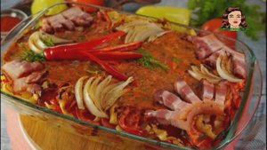 Карп, запечённый с копчёной грудинкой и овощами